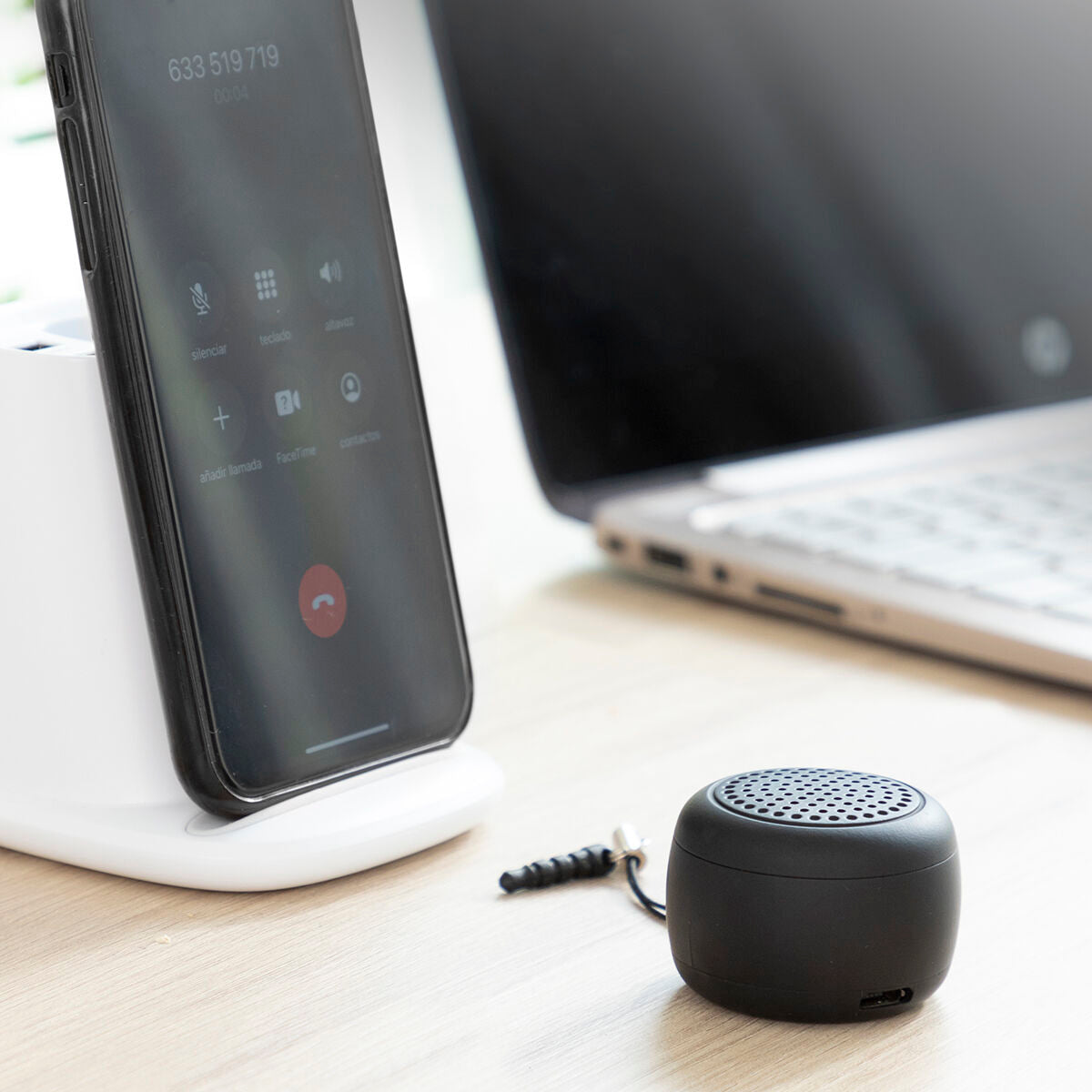 Wireless Mini Speaker (Rechargeable)