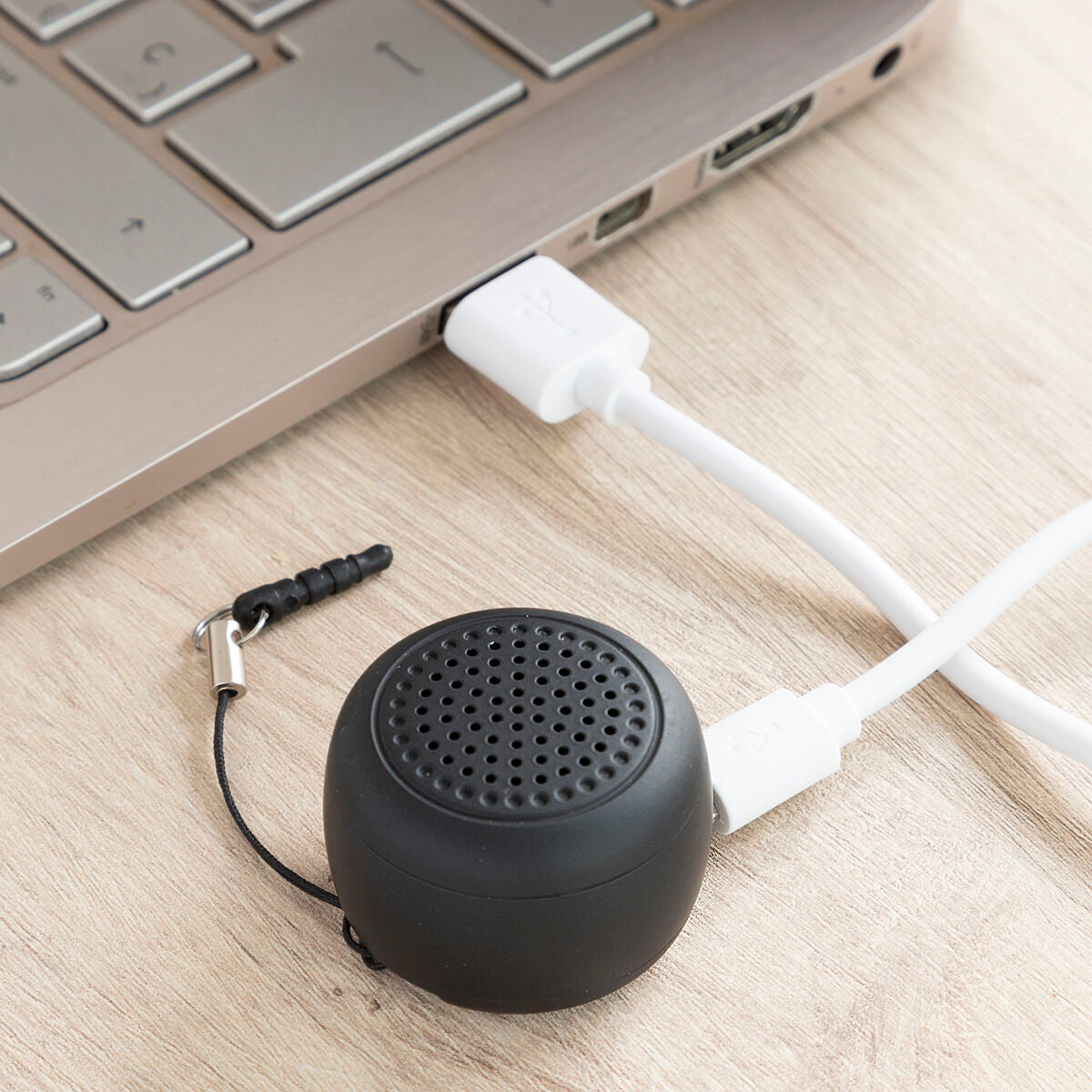 Wireless Mini Speaker (Rechargeable)